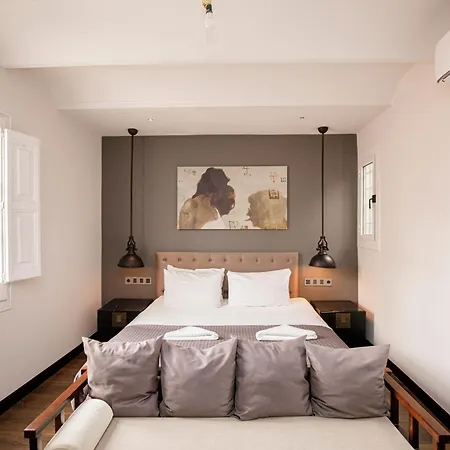 Apartment Luminous Floor With Terrace Barcelona